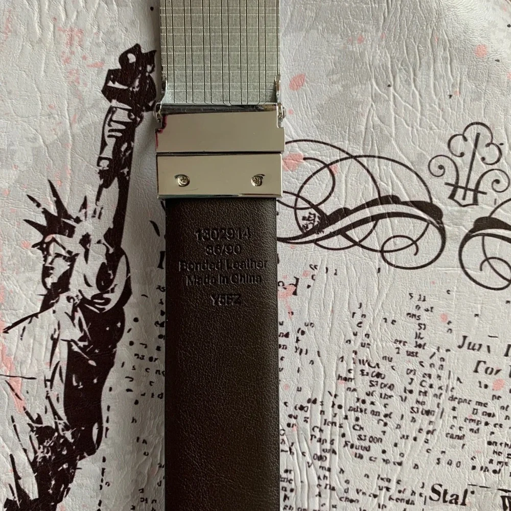 Men’s Black Genuine Leather Belt 36 Metal Buckle Silver Gray Graphic Design